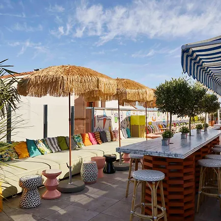 Mama Shelter 4* Тулуза