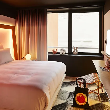 Hotel Mama Shelter